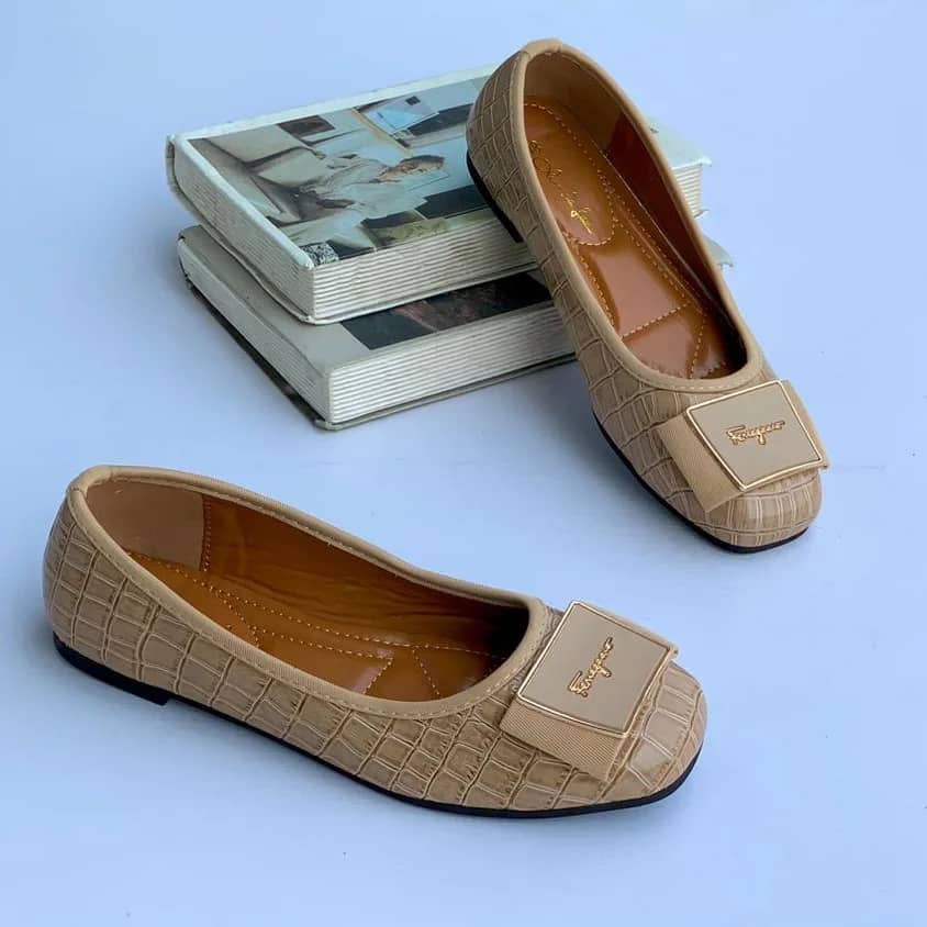 Ladies Baby Flat Shoe